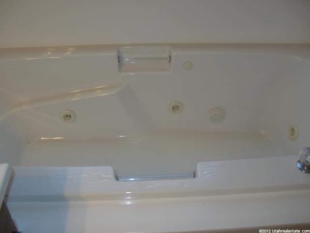 1293 W 1580 N, Clinton, UT 84015 — photo 10