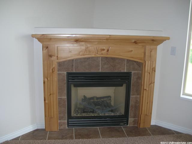1426 W 1595 N, Clinton, UT 84015 — photo 4