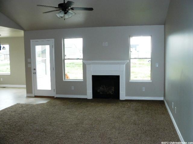 4555 W 5750 S, Hooper, UT 84315 — photo 6