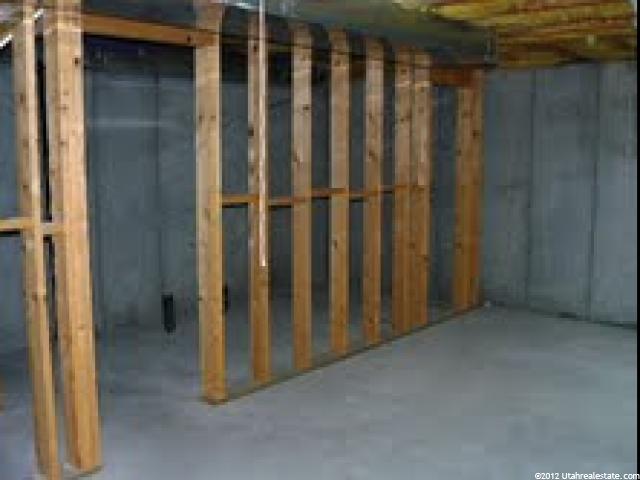 5577 S 4650 W, Hooper, UT 84315 — photo 7