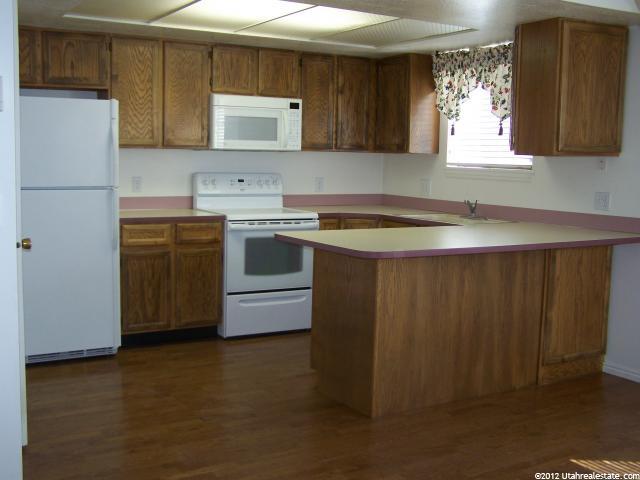 5312 S 2800 W, Roy, UT 84067 — photo 2