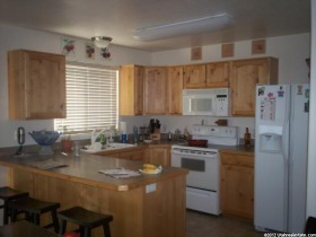 2118 S 875 E, Clearfield, UT 84015 — photo 4
