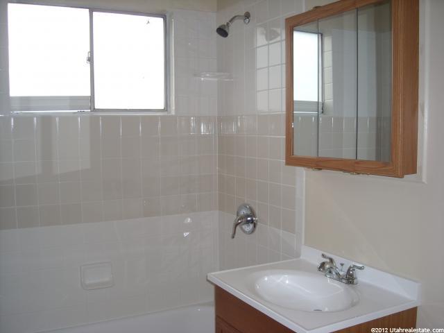 933 N Jefferson Ave, Ogden, UT 84404 — photo 4