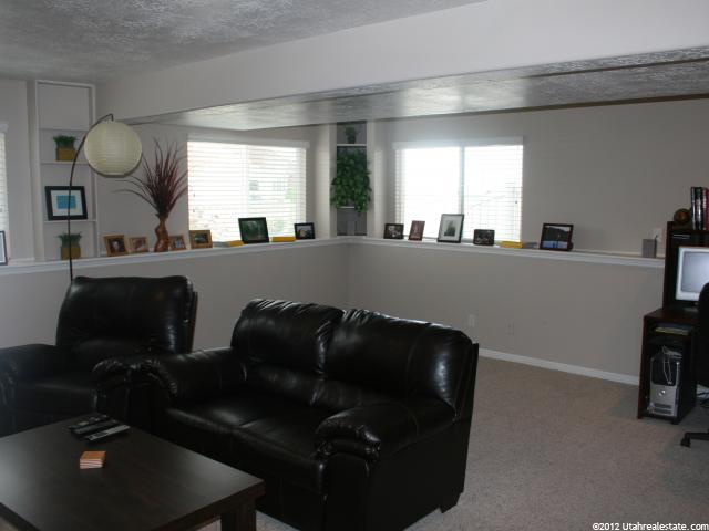 4043 S Lily Dr, Roy, UT 84067 — photo 5