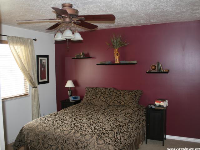 4043 S Lily Dr, Roy, UT 84067 — photo 6