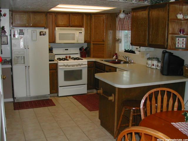 1563 E 2700 N, Layton, UT 84040 — photo 5
