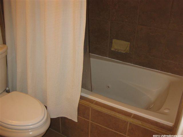 160 E 360 N, Providence, UT 84332 — photo 8