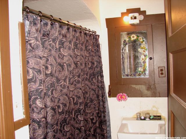 246 W 100 S #1,2, Logan, UT 84321 — photo 8