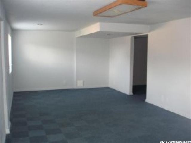 1359 N 2950 W, Clinton, UT 84015 — photo 9