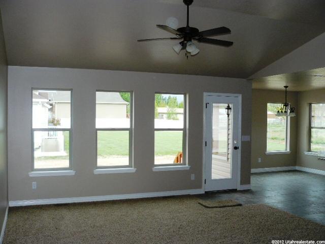 5240 S 3575 W, Roy, UT 84067 — photo 6