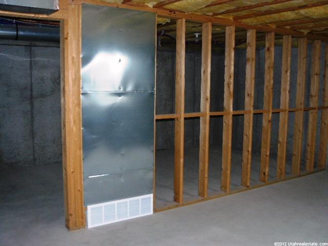 5644 S 4650 W, Hooper, UT 84315 — photo 2