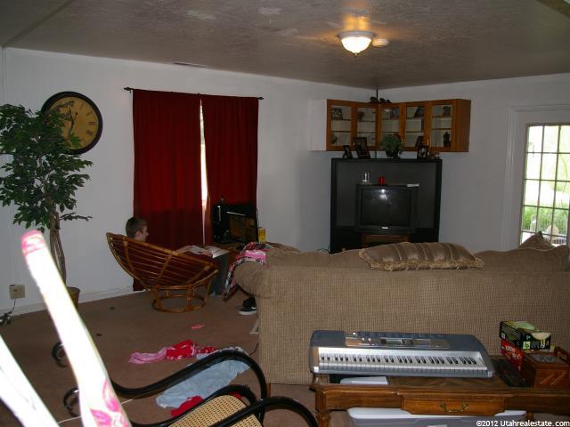 10736 S 1000 E, Sandy, UT 84094 — photo 6