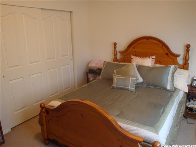 914 W 1350 N, Clinton, UT 84015 — photo 5