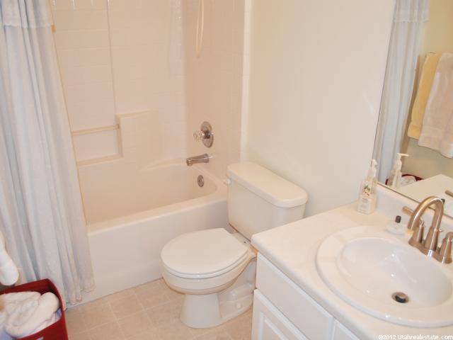 80 E 850 S, Layton, UT 84041 — photo 9