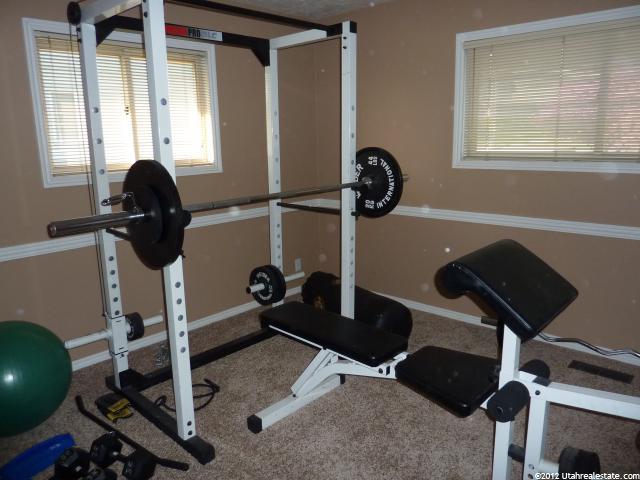 827 S 600 St E, River Heights, UT 84321 — photo 3
