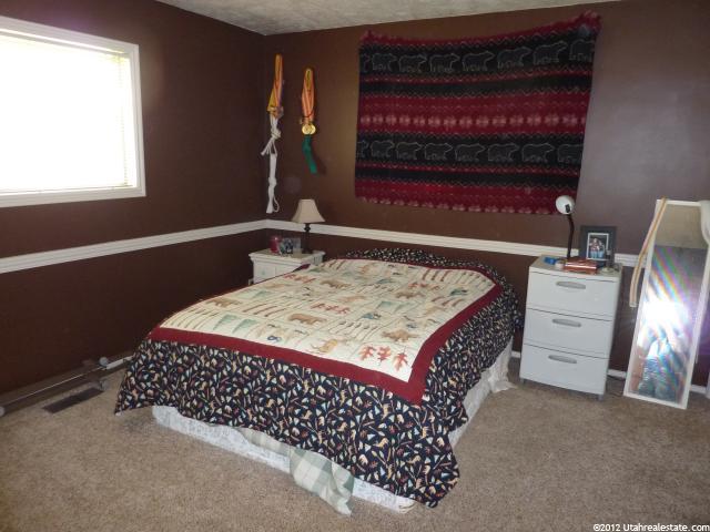 827 S 600 St E, River Heights, UT 84321 — photo 5