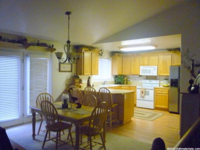 1284 E 2650 N, North Ogden, UT 84414 — photo 3