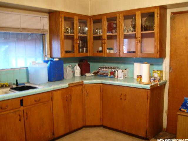 813 E Main St, Vernal, UT 84078 — photo 2