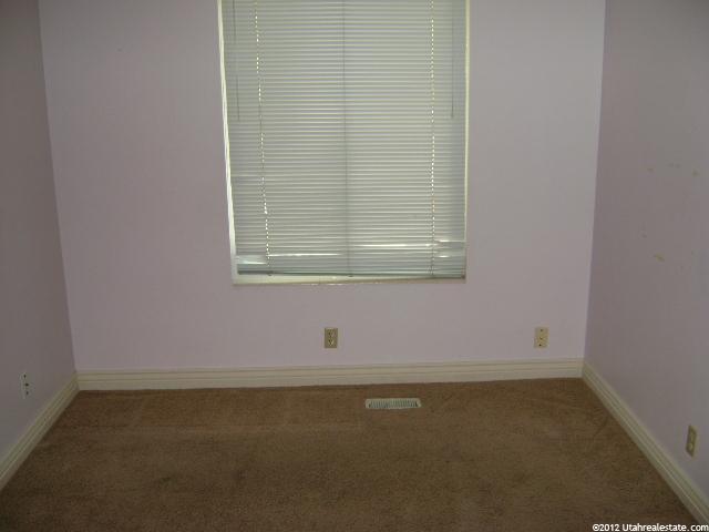 8284 Wayside Dr, Sandy, UT 84094 — photo 8