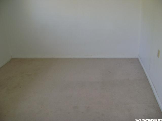 8284 Wayside Dr, Sandy, UT 84094 — photo 9