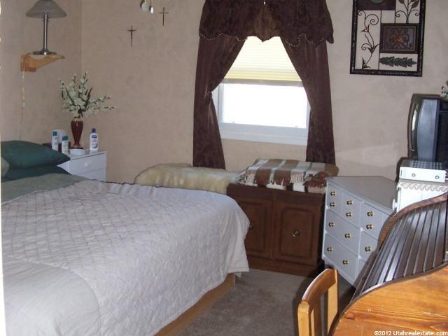 147 S Sixth St, Montpelier, ID 83254 — photo 5