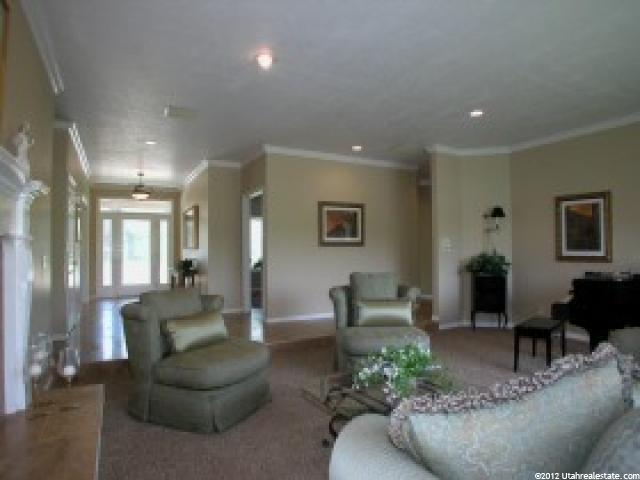 2385 E Creek Rd, Sandy, UT 84093 — photo 3