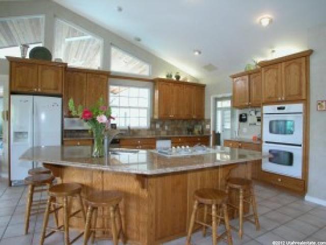 2385 E Creek Rd, Sandy, UT 84093 — photo 4