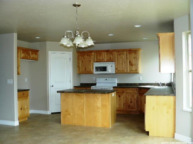 3621 W 5275 S, Roy, UT 84067 — photo 7
