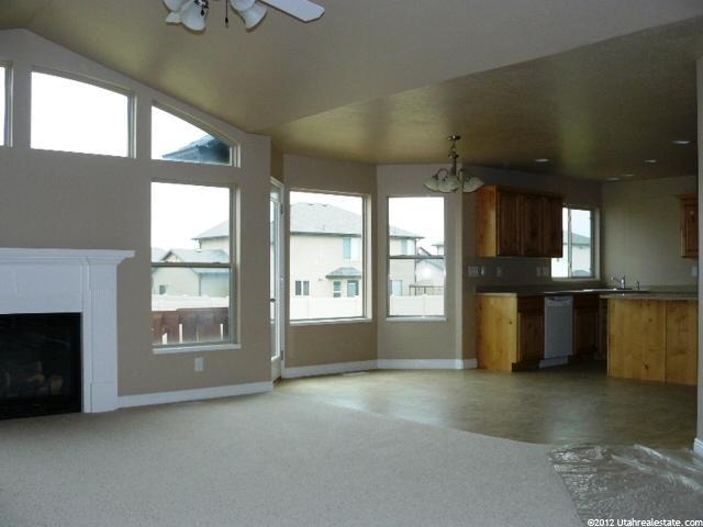 4557 W 5800 S, Hooper, UT 84315 — photo 4