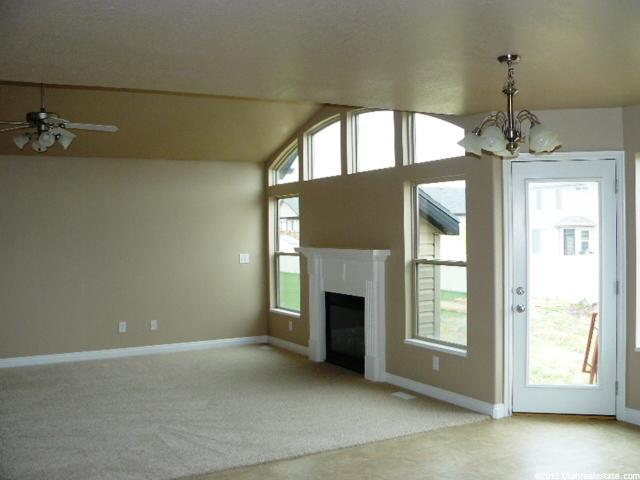 4557 W 5800 S, Hooper, UT 84315 — photo 8