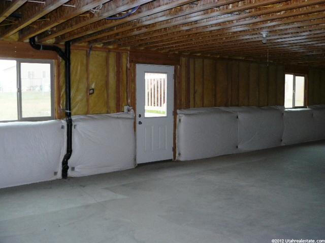 5649 S 4650 W, Hooper, UT 84315 — photo 6
