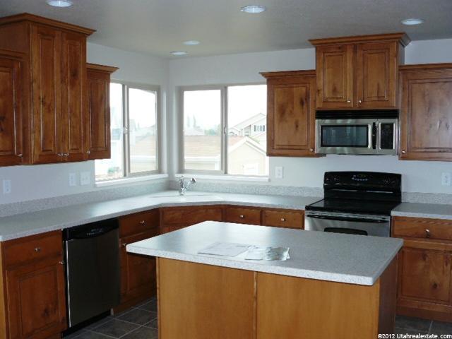 5649 S 4650 W, Hooper, UT 84315 — photo 10