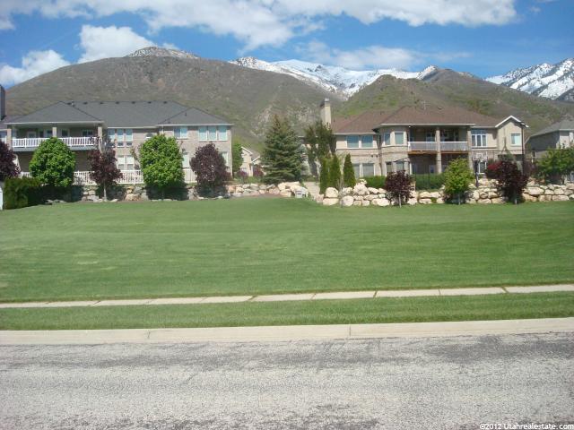 1700 E Lakeview Way, Ogden, UT 84403 — photo 2