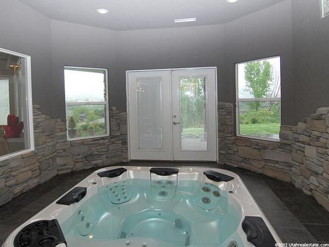 5902 S 1050 E, South Ogden, UT 84403 — photo 11