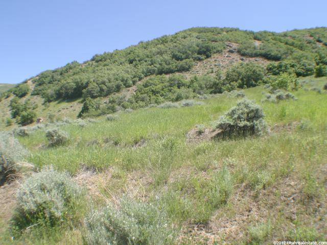45 N Bountiful E, Bountiful, UT 84010 — photo 3