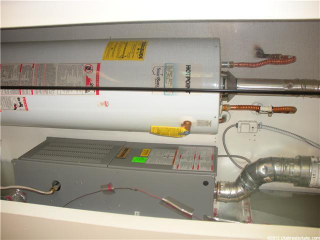 5893 S 2450 W, Roy, UT 84067 — photo 2