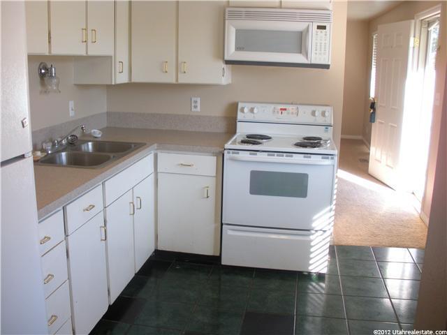 5893 S 2450 W, Roy, UT 84067 — photo 4