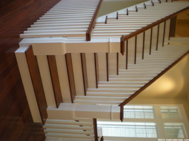 585 E 3550 S, Bountiful, UT 84010 — photo 5