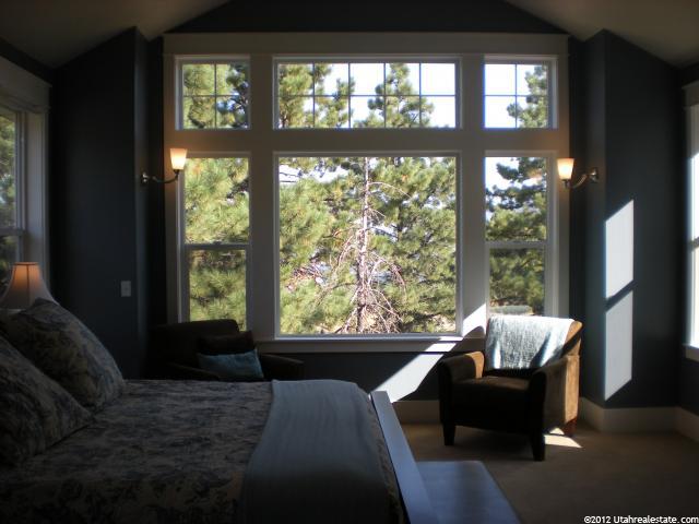 585 E 3550 S, Bountiful, UT 84010 — photo 9