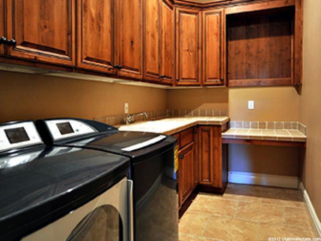 2550 E 2220 S, St. George, UT 84790 — photo 8
