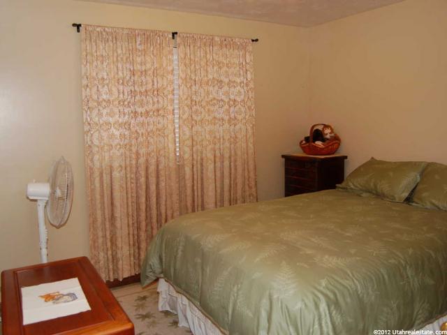 1332 N 2725 W, Layton, UT 84040 — photo 7