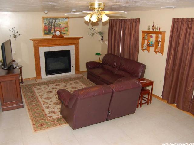 1332 N 2725 W, Layton, UT 84040 — photo 10