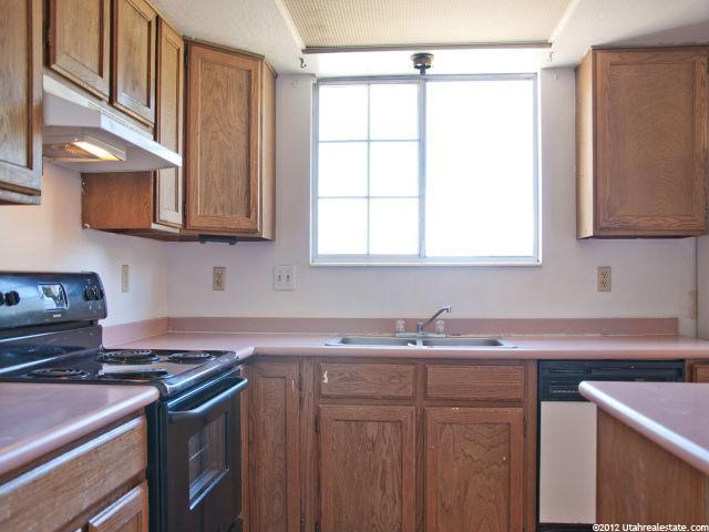 1645 E 9400 S, Sandy, UT 84093 — photo 4