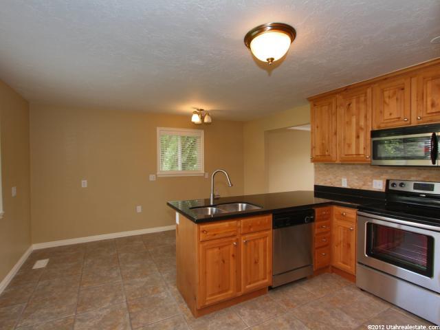 2796 E 4430 S, Holladay, UT 84124 — photo 3