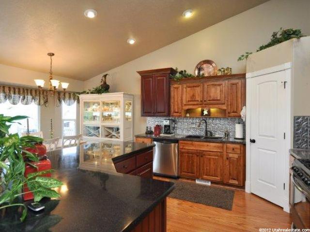 2785 W 3825 S, West Haven, UT 84401 — photo 8