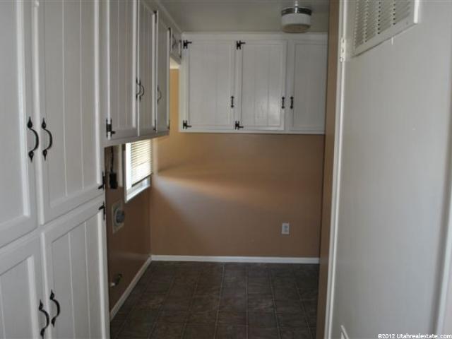 670 E 9950 S, Sandy, UT 84070 — photo 7