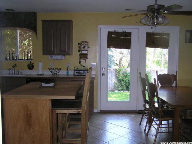 813 E Creekside Dr, Layton, UT 84041 — photo 3