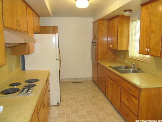 1619 S 35 E, Bountiful, UT 84010 — photo 2