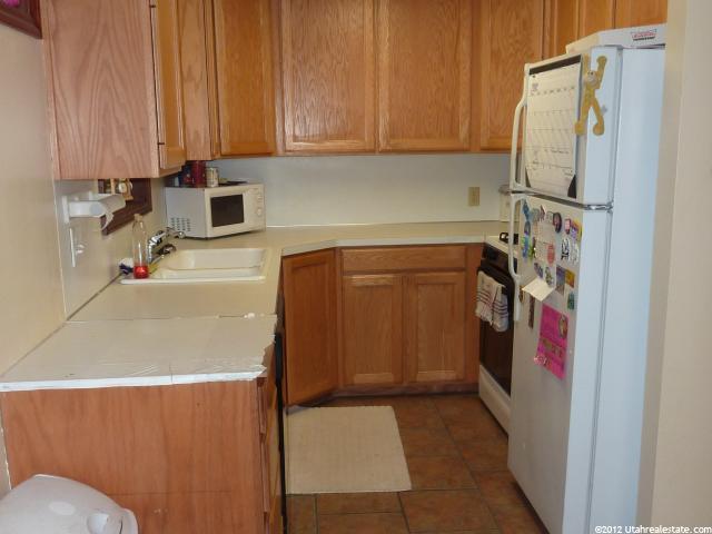 285 W 600 N, Clearfield, UT 84015 — photo 4