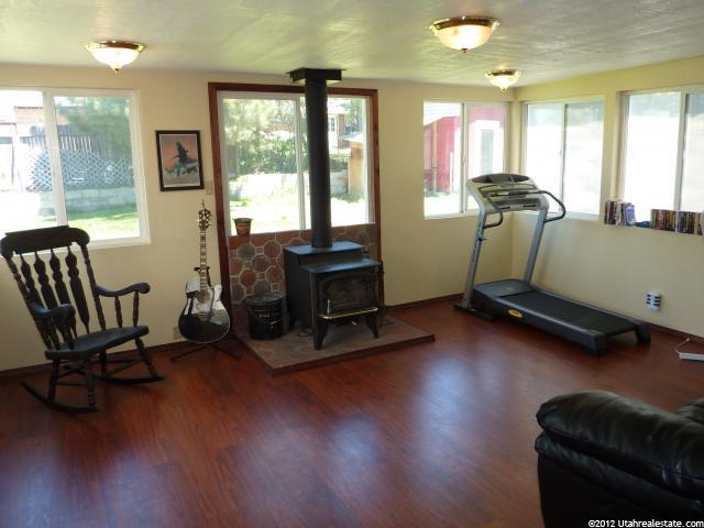 285 W 600 N, Clearfield, UT 84015 — photo 5